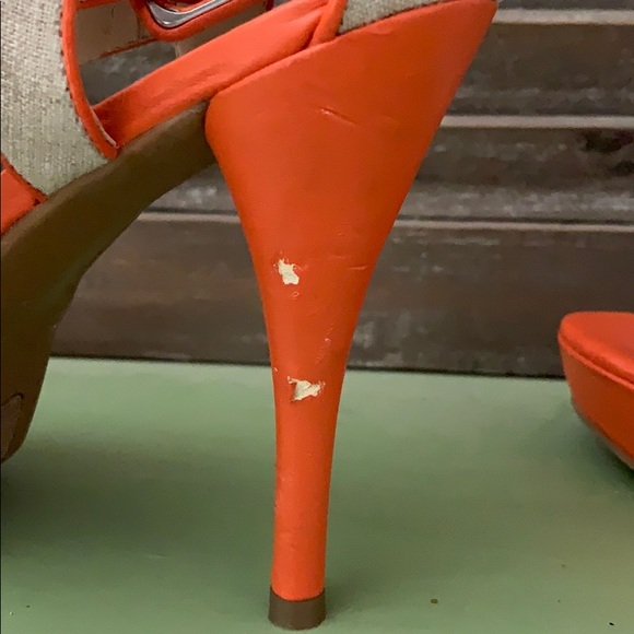 Pumps - Picture 5 of 6